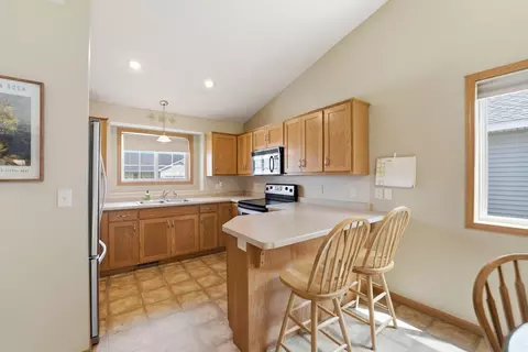 Kitchen - 2526 43rd Ave S, Saint Cloud, MN 56301 photo 5 of 5