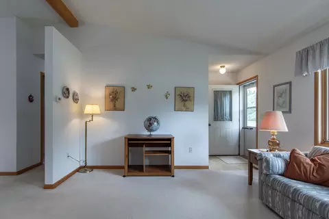 Entry Way - 1001 Beech St, Brainerd, MN 56401 photo 1 of 1