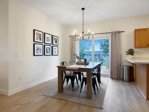 Dining - 211 Rainbow Dr, Marshall, MN 56258 photo 2 of 4