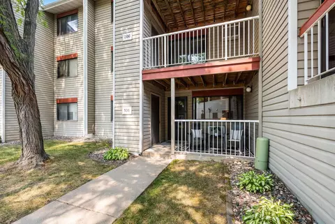 350 Shelard Pkwy #106, Saint Louis Park, MN 55426