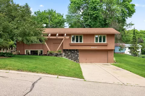 10647 Utica Rd, Bloomington, MN 55437