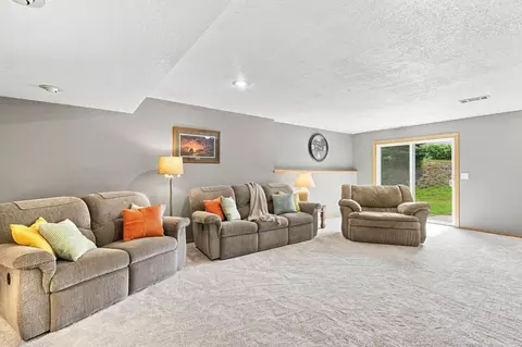 Living - 2412 Maple Ct, Buffalo, MN 55313 photo 7 of 8