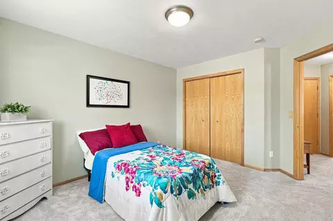 Bedroom - 2412 Maple Ct, Buffalo, MN 55313 photo 8 of 8