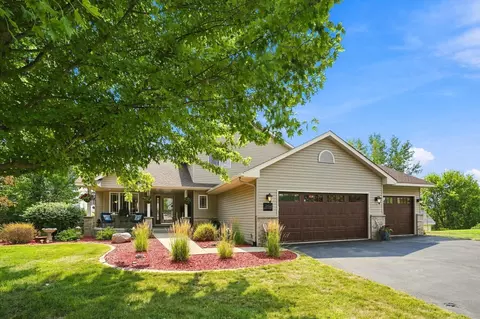 Exterior - 2412 Maple Ct, Buffalo, MN 55313 photo 6 of 9