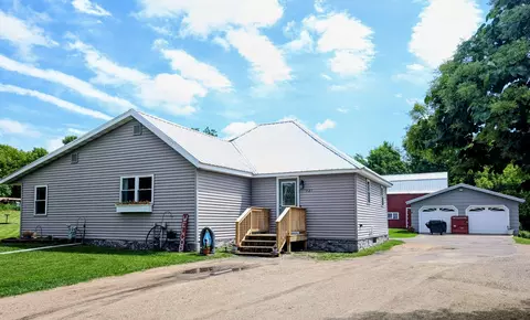 321 3rd Ave NE, Eagle Bend, MN 56446