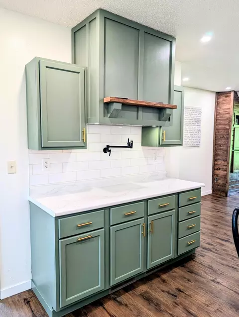 Kitchen - 321 3rd Ave NE, Eagle Bend, MN 56446 photo 4 of 15