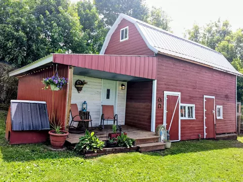 Exterior - 321 3rd Ave NE, Eagle Bend, MN 56446 photo 5 of 19