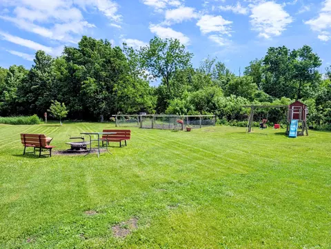 Exterior - 321 3rd Ave NE, Eagle Bend, MN 56446 photo 9 of 19