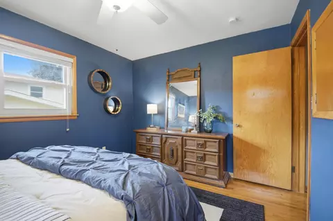 Bedroom - 430 5th St SW, Plainview, MN 55964 photo 1 of 7