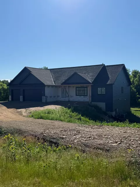 1483 48th St, Somerset, WI 54025