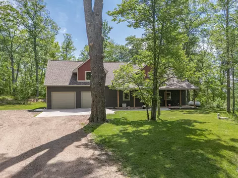 Exterior - 22281 Shadow Point Rd, Emily, MN 56447 photo 3 of 14
