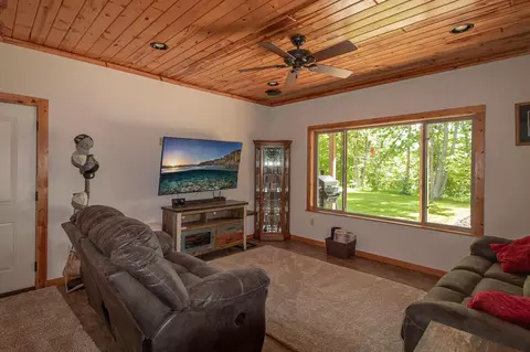 Living - 22281 Shadow Point Rd, Emily, MN 56447 photo 1 of 1
