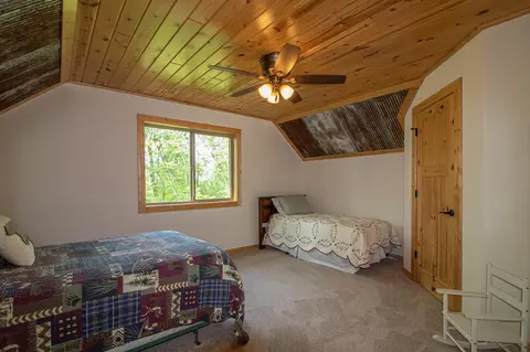 Bedroom - 22281 Shadow Point Rd, Emily, MN 56447 photo 4 of 8