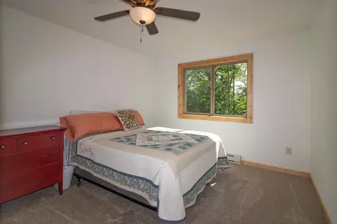 Bedroom - 22281 Shadow Point Rd, Emily, MN 56447 photo 3 of 8