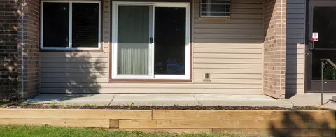 Exterior - 3420 Golfview Dr #121, Eagan, MN 55123 photo 9 of 10