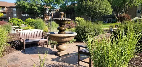 View/Area - 3420 Golfview Dr #121, Eagan, MN 55123 photo 1 of 2