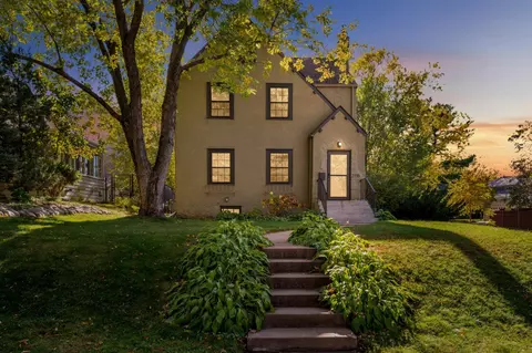 2715 Robbins St, Minneapolis, MN 55410