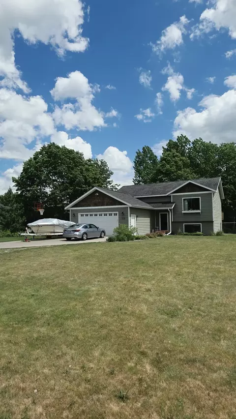 11832 Ironwood Dr, Baxter, MN 56425