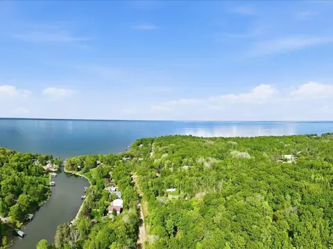tbd Holiday Harbor Dr, Garrison, MN 56450