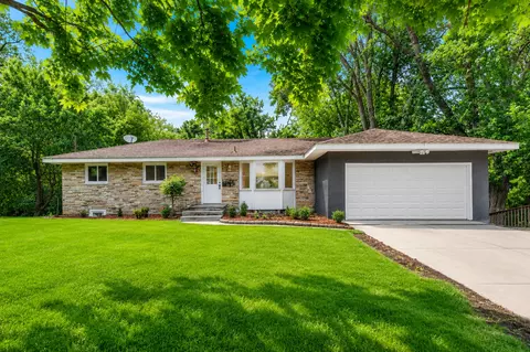 315 Rice Creek Ter NE, Fridley, MN 55432