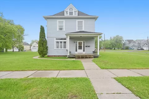 2004 E 5th St, Superior, WI 54880