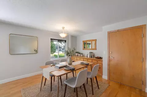 4820 Park Commons Dr #235, Saint Louis Park, MN 55416