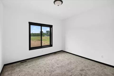 Bedroom - 12100 Olson Rd, Harris, MN 55032 photo 3 of 7