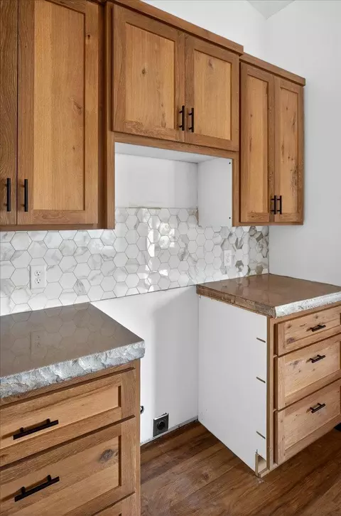 Kitchen - 12100 Olson Rd, Harris, MN 55032 photo 6 of 6