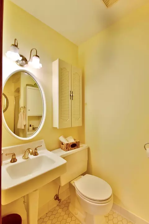 Bath - 2005 13th St S, Saint Cloud, MN 56301 photo 3 of 5