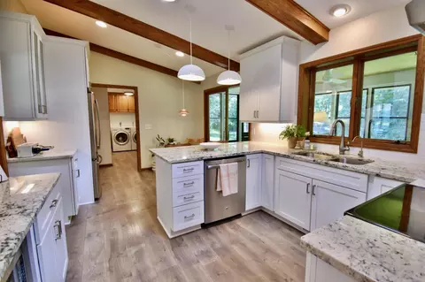 Kitchen - 2005 13th St S, Saint Cloud, MN 56301 photo 1 of 8