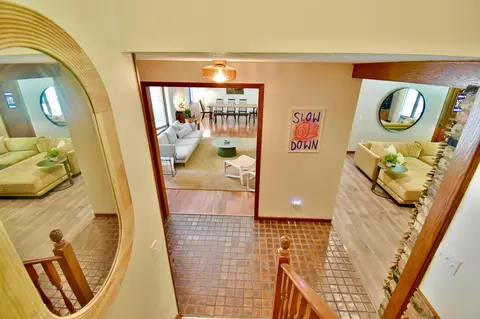 Entry Way - 2005 13th St S, Saint Cloud, MN 56301 photo 4 of 4