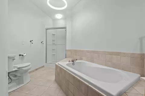 Bath - 3043 Timberwood Trl, Eagan, MN 55121 photo 1 of 4