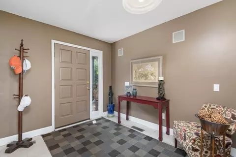 Entry Way - 2685 Halstead Ln, Mound, MN 55364 photo 1 of 2