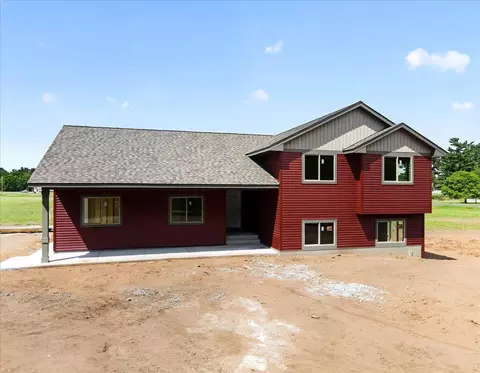 12170 Olson Rd, Sunrise Twp, MN 55056