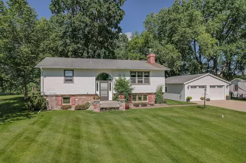 3060 30th St SW, Willmar, MN 56201