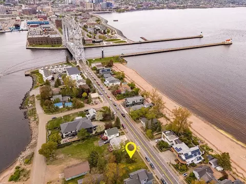 8 S Nn S Lake Ave, Duluth, MN 55802 photo 6