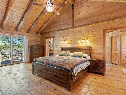 Bedroom - 1009 Bear Path Dr, Park Rapids, MN 56470 photo 1 of 11