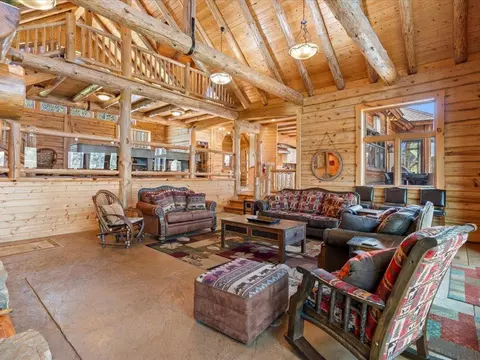 Living - 1009 Bear Path Dr, Park Rapids, MN 56470 photo 4 of 7