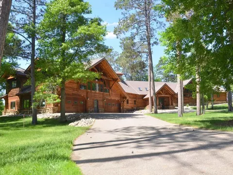 Exterior - 1009 Bear Path Dr, Park Rapids, MN 56470 photo 11 of 17