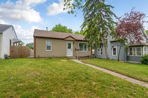 4440 7th St NE, Columbia Heights, MN 55421