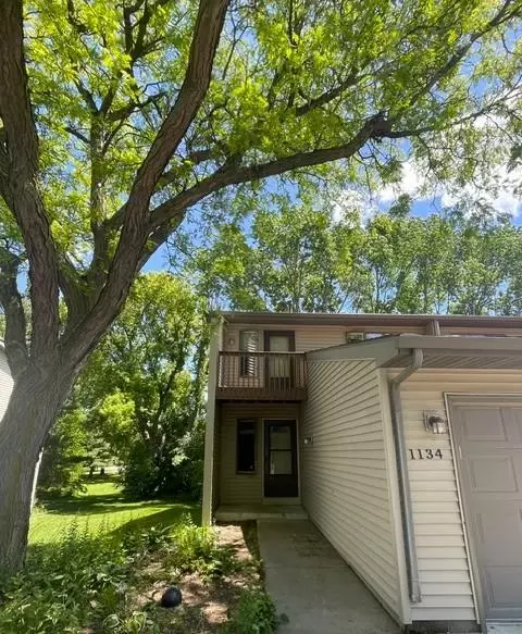 1134 Highland Ave, Northfield, MN 55057