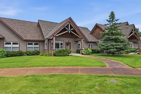 145 Colman Ct, Saint Joseph, MN 56374