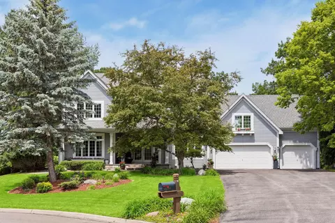 18294 Tamarack Dr, Minnetonka, MN 55345