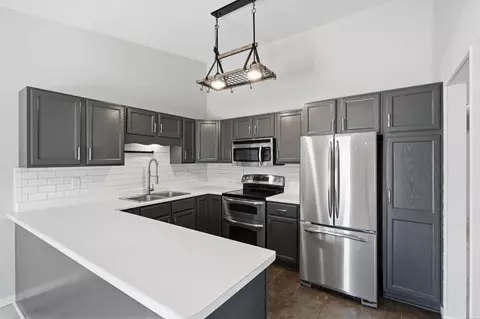 110972 Von Hertzen Cir, Chaska, MN 55318