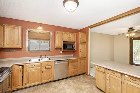 Kitchen - 1907 27th Ave S, Fargo, ND 58103 photo 4 of 4