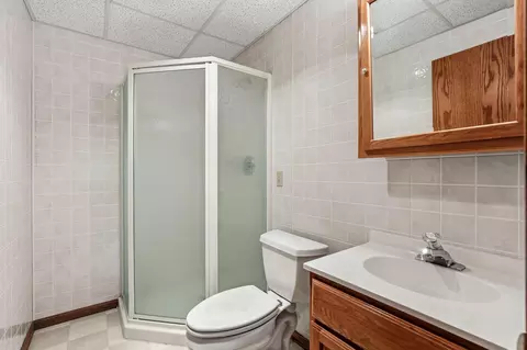 Bath - 6312 Stark Rd, Harris, MN 55032 photo 2 of 2