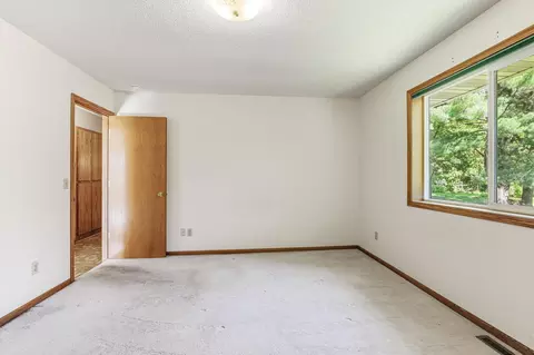 Bedroom - 6312 Stark Rd, Harris, MN 55032 photo 2 of 4