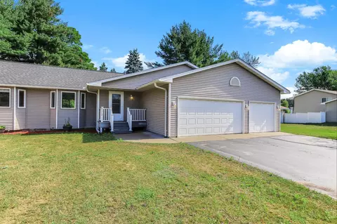 Exterior - 6312 Stark Rd, Harris, MN 55032 photo 2 of 4