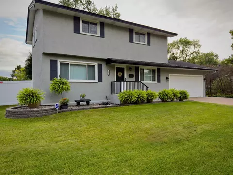 1016 Adams St, Anoka, MN 55303