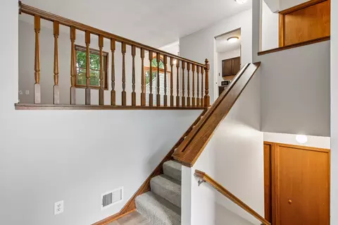 Entry Way - 4154 Meadowlark Way, Eagan, MN 55122 photo 2 of 5